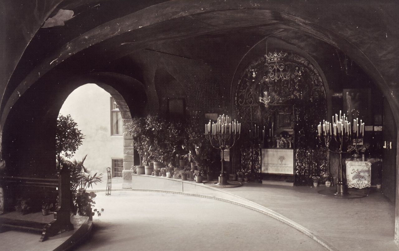 Kamenita vrata, oko 1925. godine